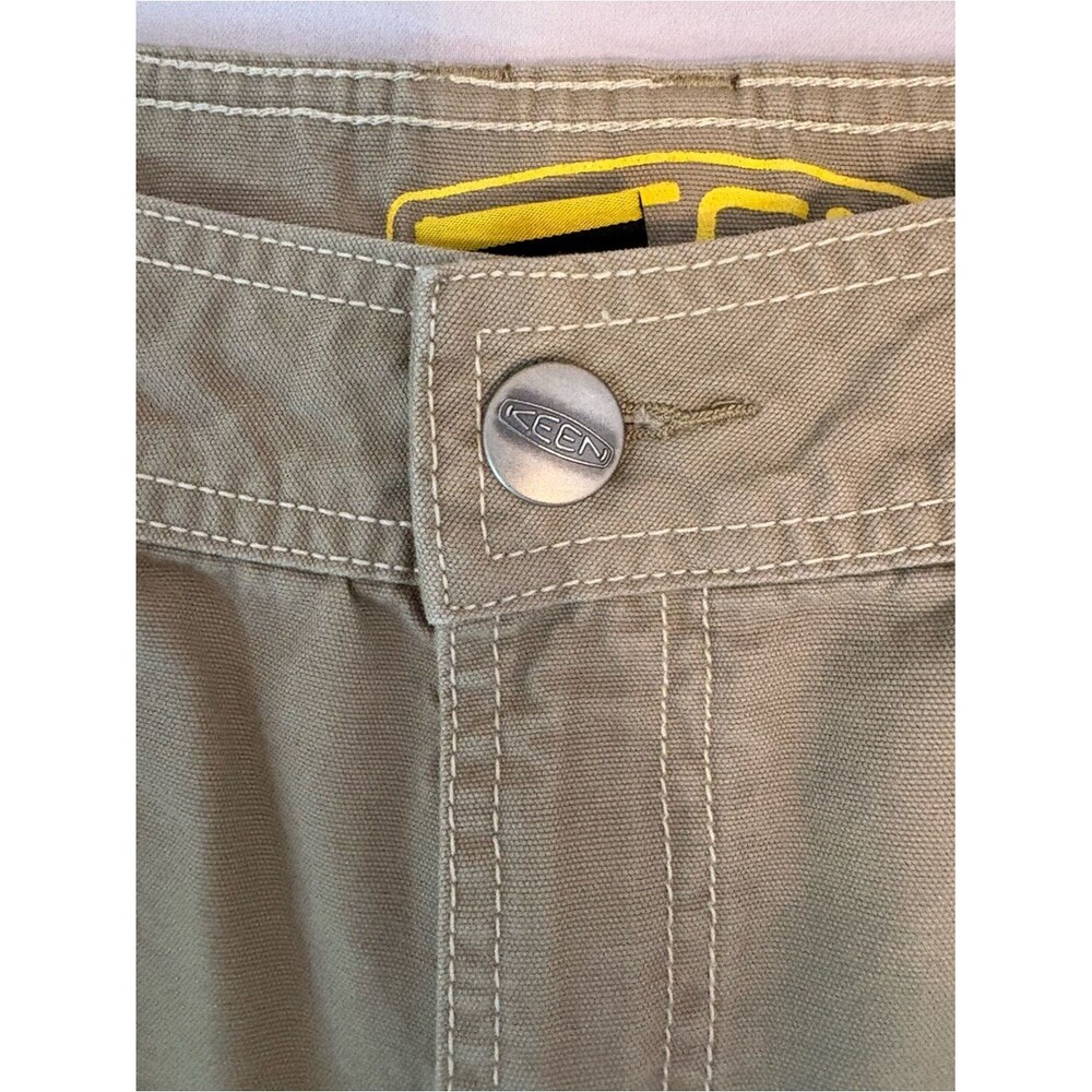 KEEN Hybrid Life Utility Cargo Hiking Shorts Tan Women’s Size 8 - Picture 13 of 16